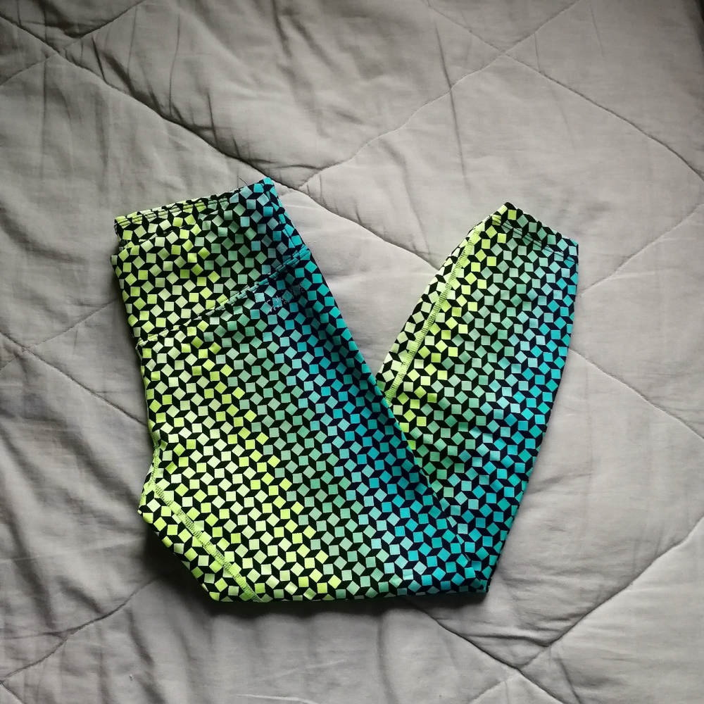 CALVIN KLEIN PERFORMANCE Mosaic Neon Crop Leggings Athleisure Yoga Workout XS